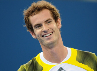 Andy Murray wins his first ever title on clay