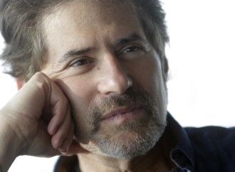 James Horner: Oscar-winning Titanic composer dies in crash