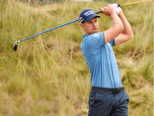 Stenson and Johnson share US Open lead